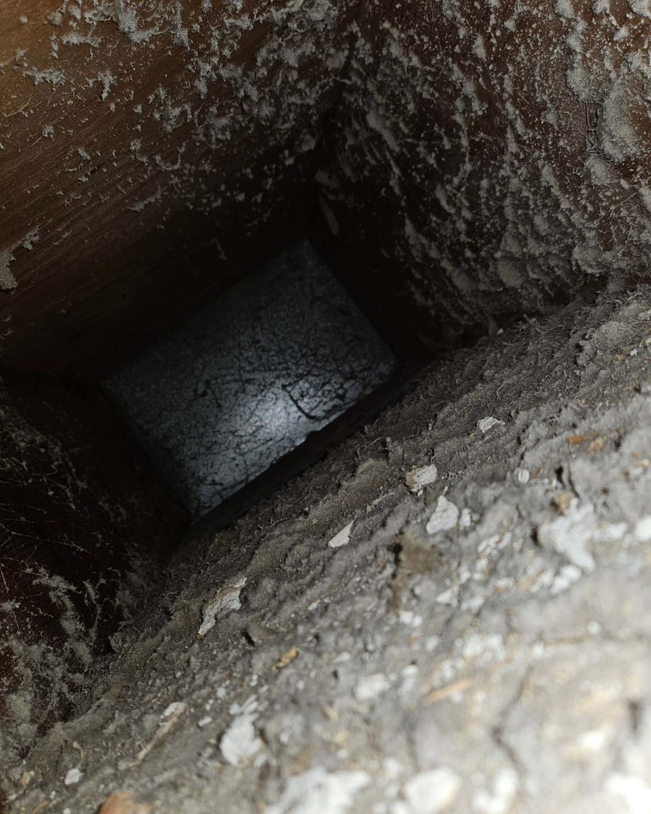 Wisconsin Natural Air Duct Cleaning Cedarburg — photo 2