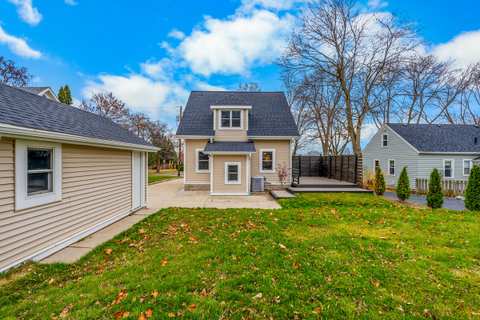 Remodeled Luxury 3BR - Walk to Cedarburg Downtown — photo 5