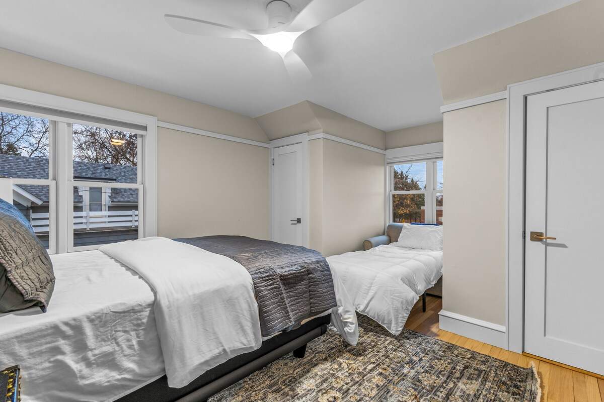 Remodeled Luxury 3BR - Walk to Cedarburg Downtown — photo 10